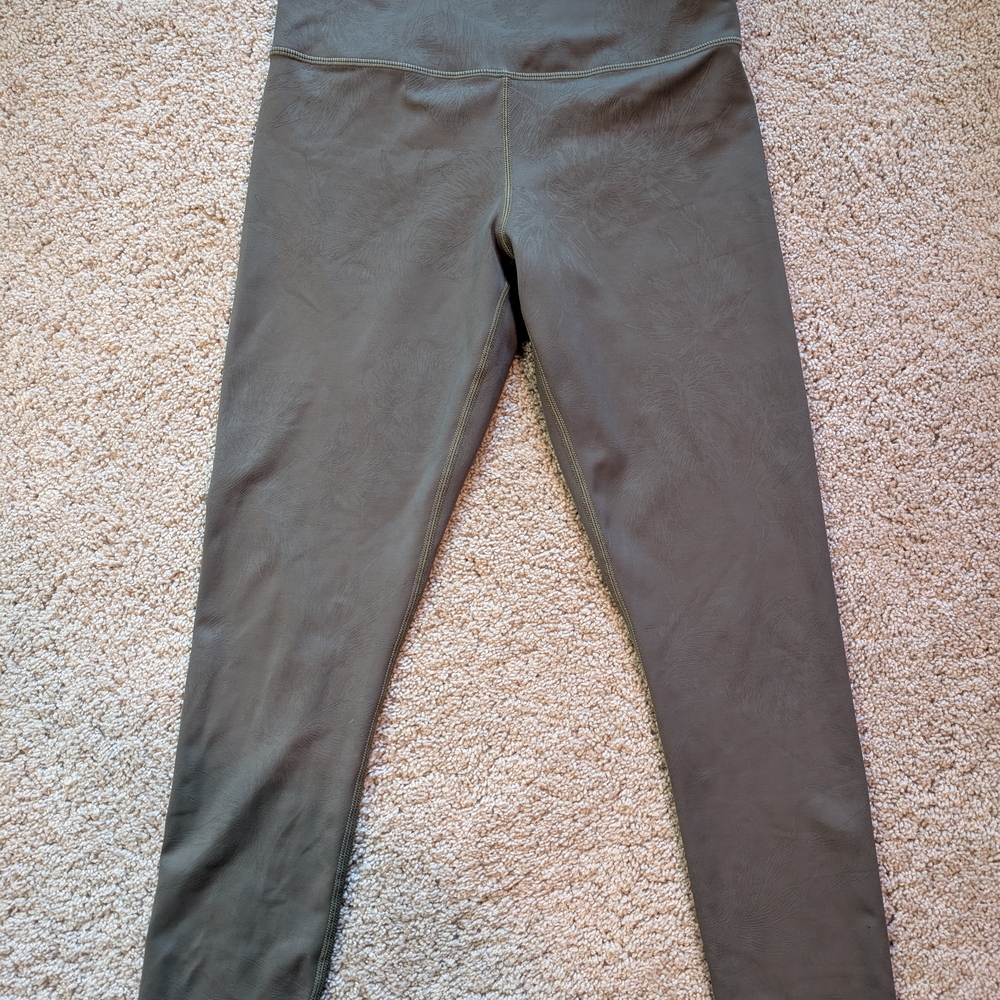 Zyia Olive Green High-Waisted Leggings
